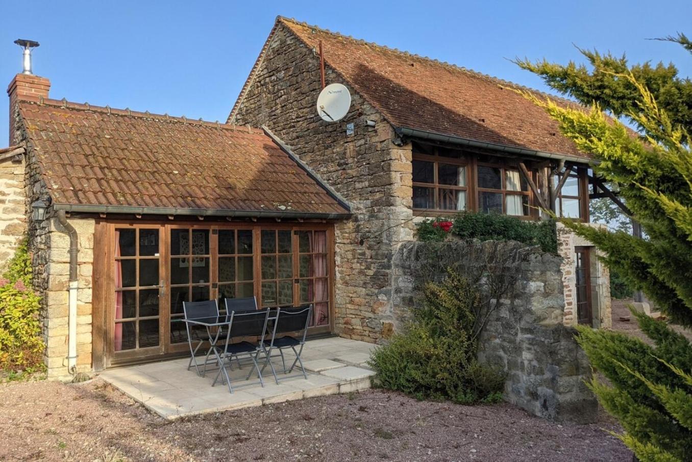 Large Gte With Pool In Peaceful Burgundy Villa Sailly Exterior photo